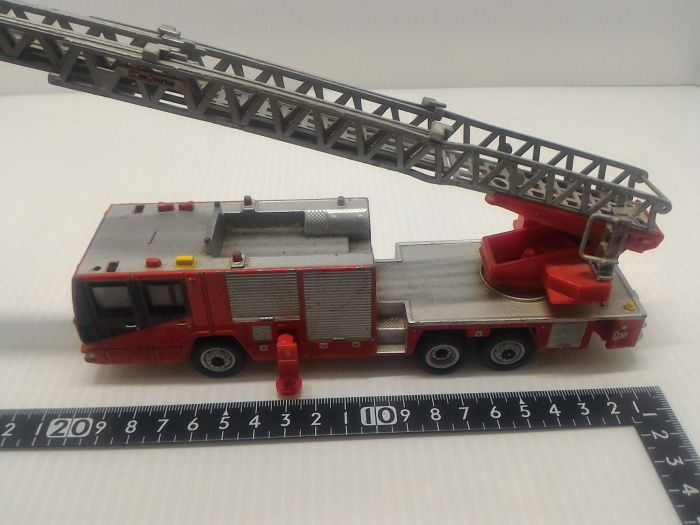 買動漫 G2 中古模型車有缺有損日本agatsuma Diapet Morita 消防車 03 買動漫 G2 中古模型車有缺有損日本agatsuma Diapet Morita 消防車 03