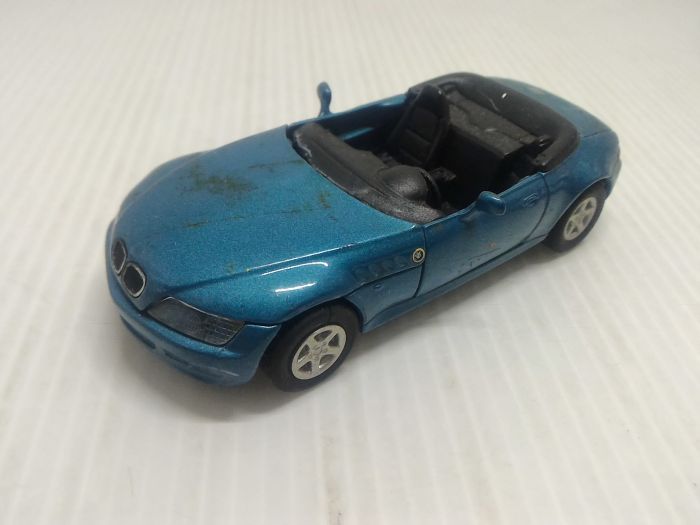 買動漫 G2中古模型車殺肉場可當場景或二改welly Bmw Z3 1 32 03 買動漫 G2中古模型車殺肉場可當場景或二改welly Bmw Z3 1 32 03