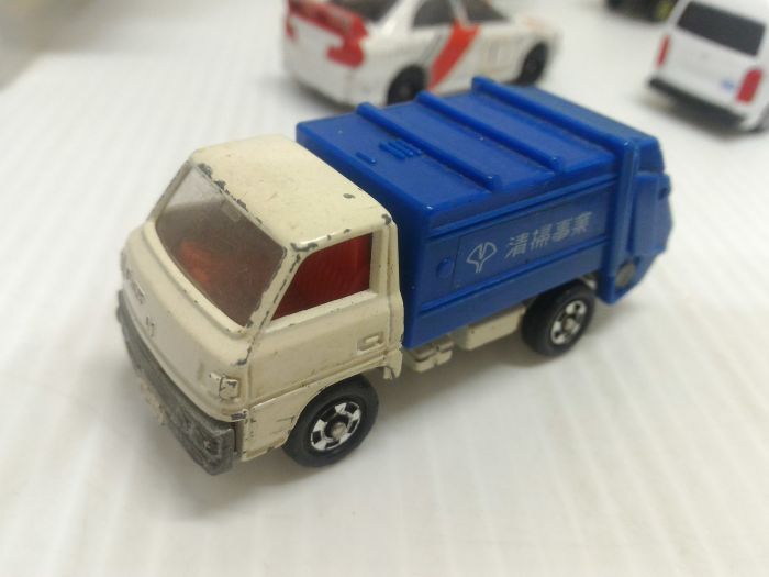 日製 絕版 多美卡 TOMICA NO.10 MITSUBISHI CANTER 垃圾車 合金車 模型車 玩具車A(03