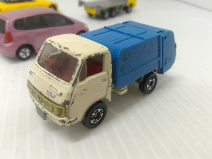 日製 絕版 多美卡 TOMICA NO.35.36.37 ISUZU ELF 早期 垃圾車 合金車 模型車 玩具車(03