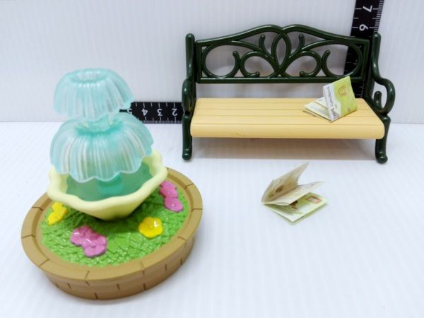 【日本帶回】 Sylvanian Families 森林家族 傢俱 公園 座椅 水池 噴泉 噴水池 雜誌 花園 (H