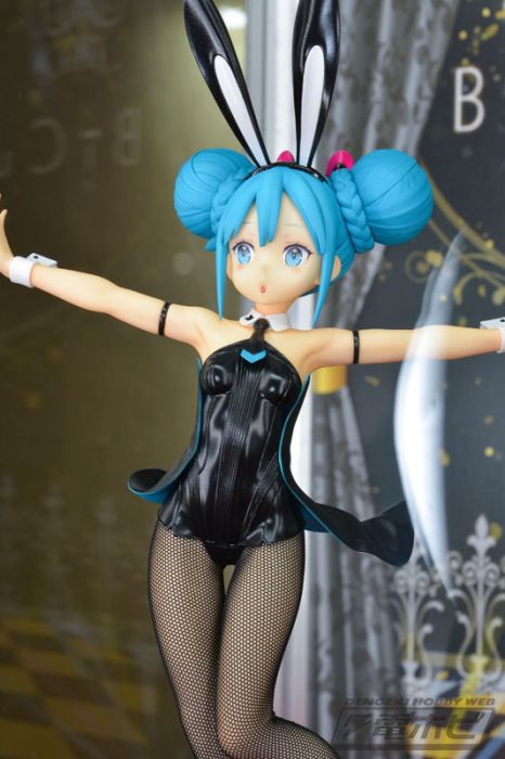 【怨念事務所】預約商品 9月(免訂金) 日版 FuRyu 景品 初音未來 MIKU 包包頭兔女郎Ver